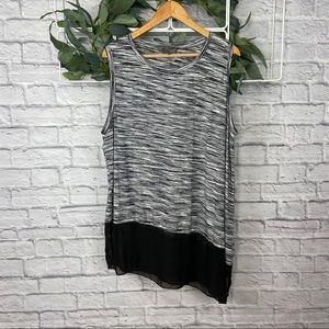 SALE **5 for $25** Vince Camuto Black White Striped Sleeveless Tunic